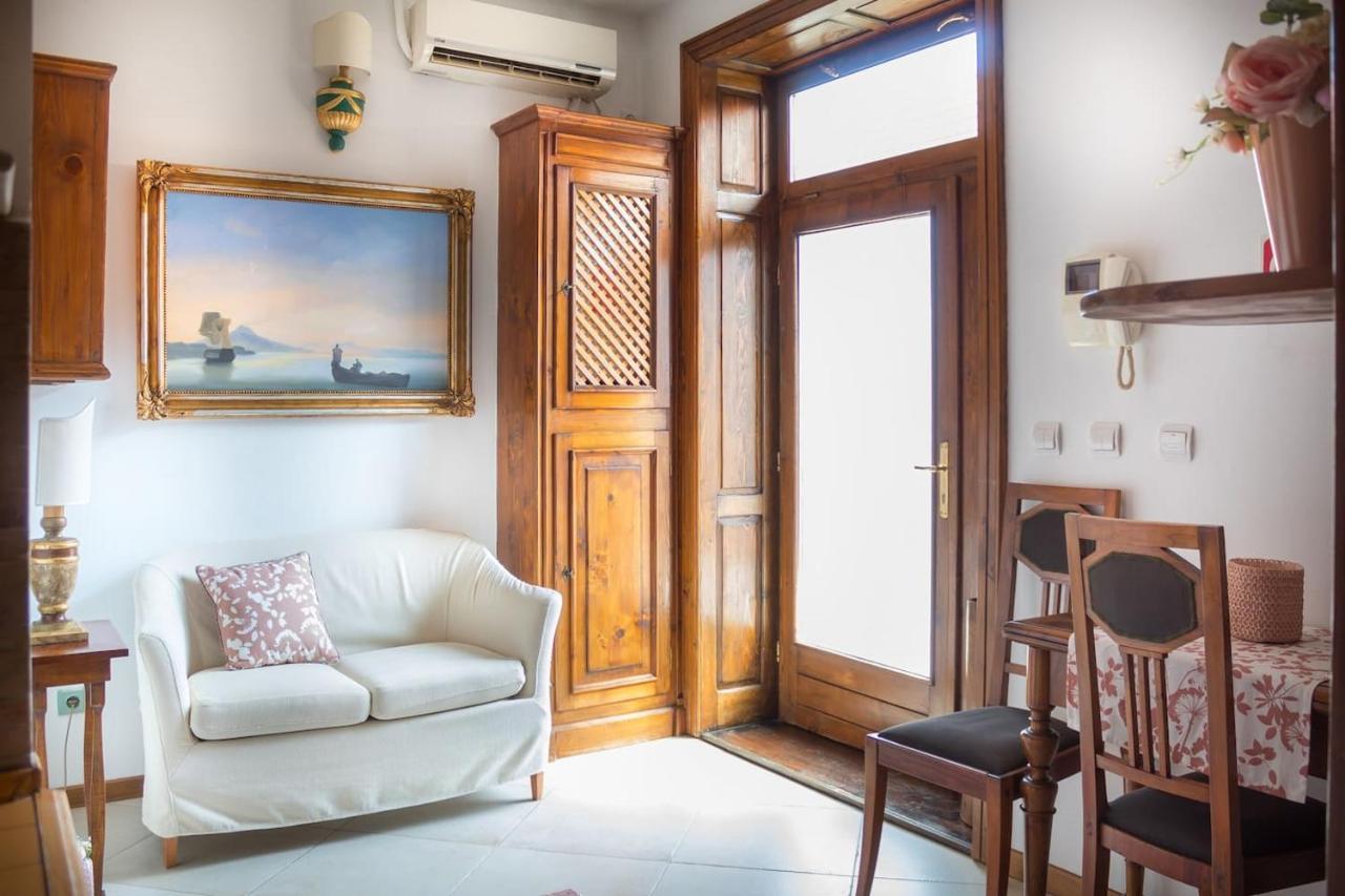 8 Small And Cozy Suite Timisoara Exterior photo